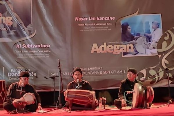 Dari Kentrung hingga Adegan; Sebuah Pertunjukan Seni Tradisi Lisan