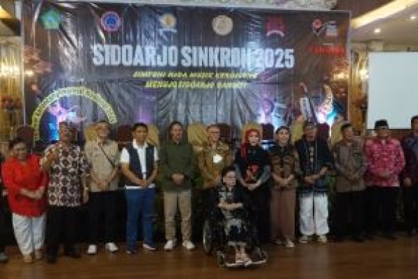 Sidoarjo Sukses Gelar Festival Keroncong Impresif Nasional "SYNKRON"
